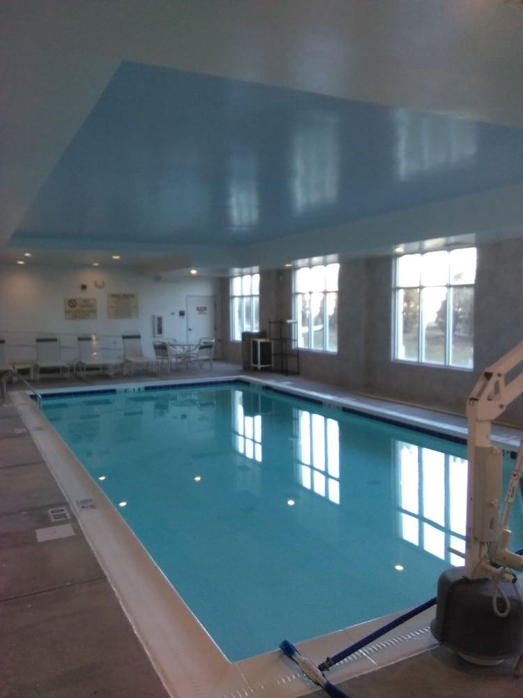 Sleep Inn & Suites Лорел Экстерьер фото